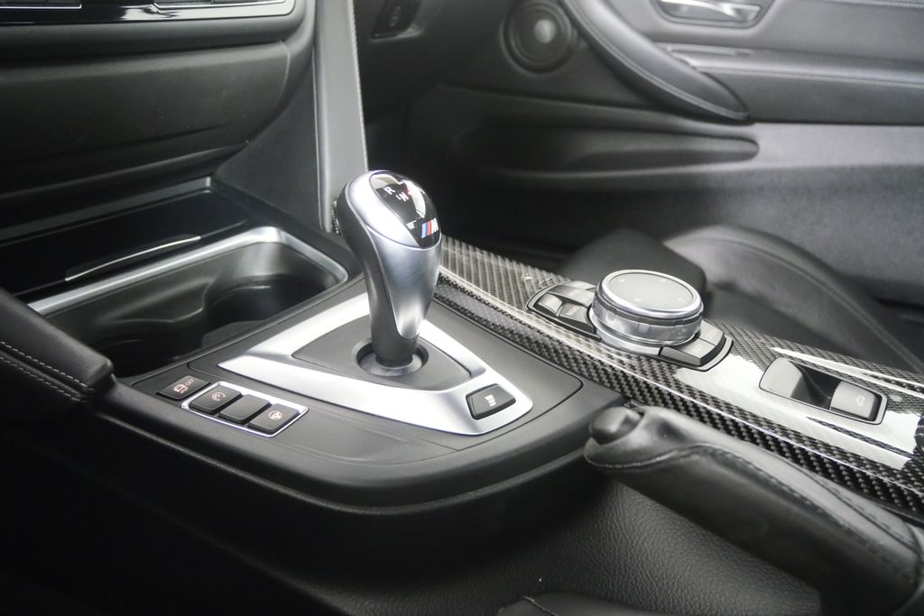 Thumbnail: 2016 BMW M4 - 25