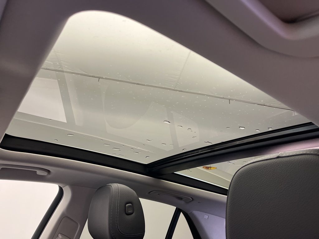 Thumbnail: 2025 Mercedes-Benz GLE - 22