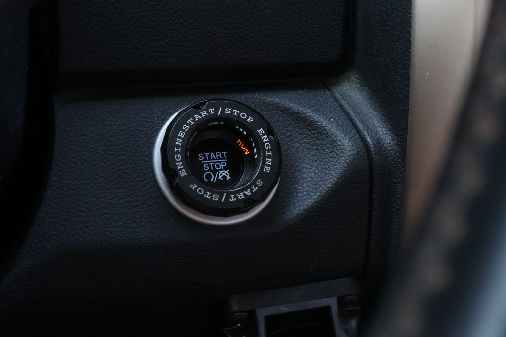 Thumbnail: 2016 RAM 1500 - 30
