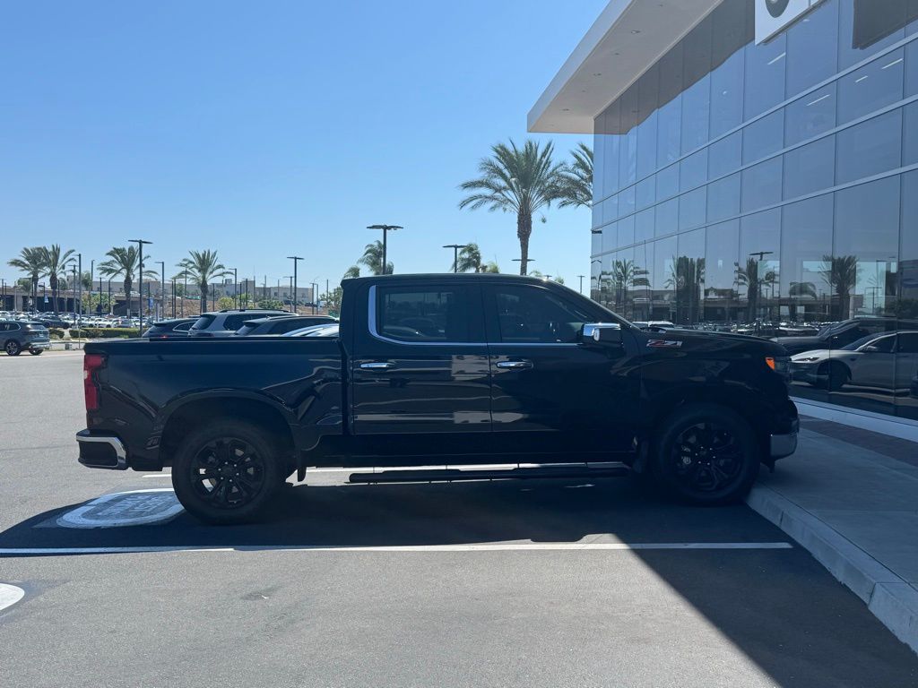 Thumbnail: 2023 Chevrolet Silverado 1500 - 4
