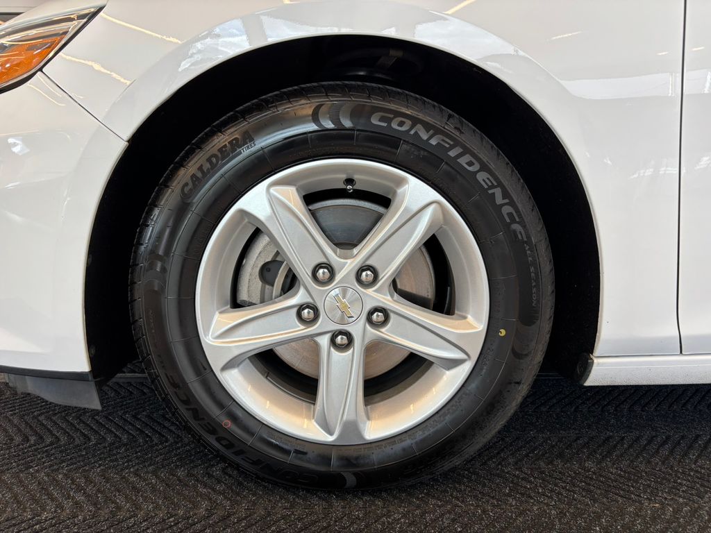 2020 Chevrolet Malibu LS