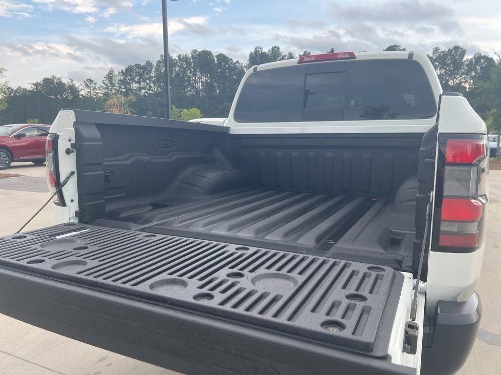 2025 Glacier White Nissan Frontier S 4X4 Truck
