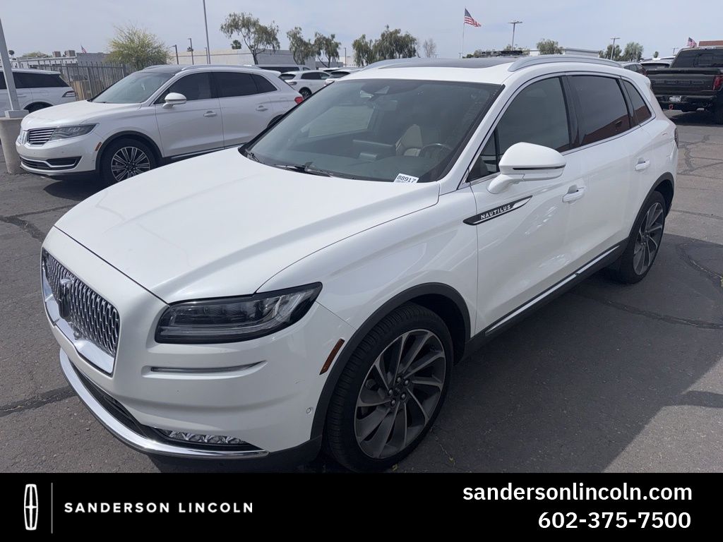 Pristine White Metallic Tri-Coat 2023 Lincoln Nautilus Reserve AWD SUV / Crossover All-Wheel Drive 8-Speed Automatic