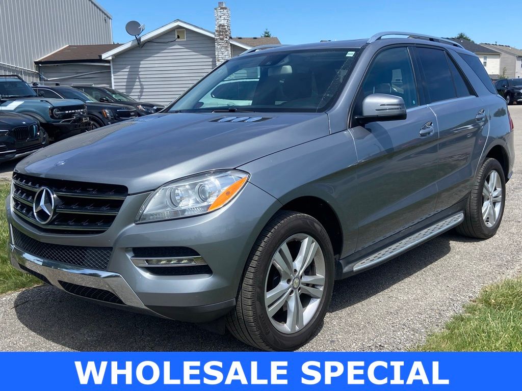Gray 2013 Mercedes-Benz M-Class SUV / Crossover All-Wheel Drive 7-Speed Automatic