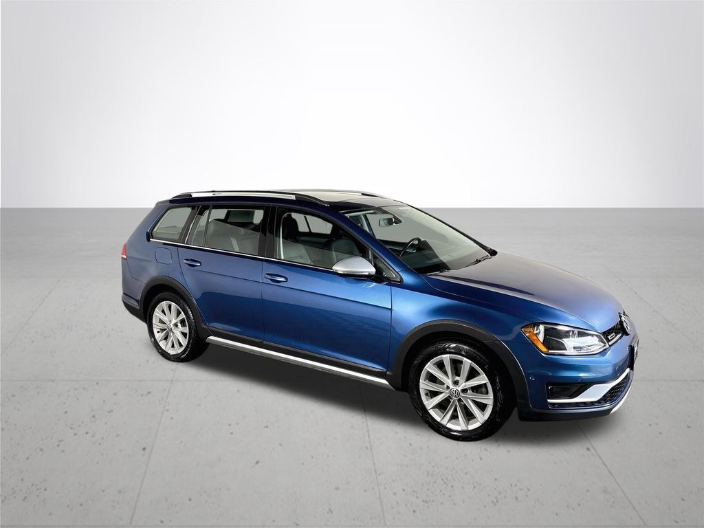 2017 Volkswagen Golf Alltrack TSI SE