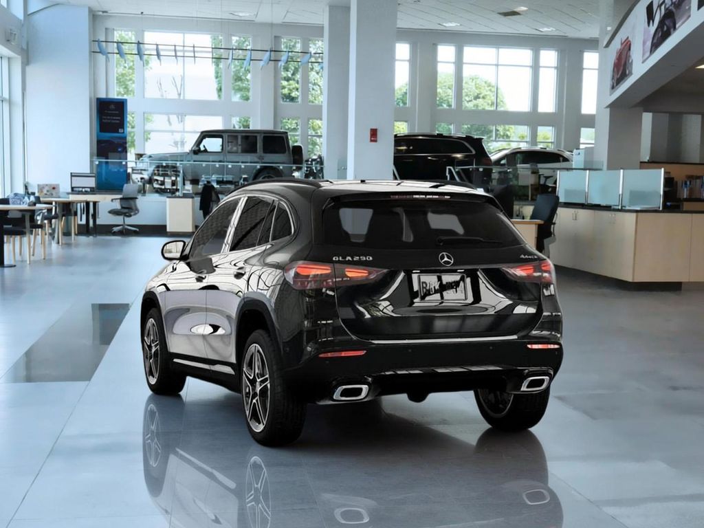 Thumbnail: 2026 Mercedes-Benz GLA - 26