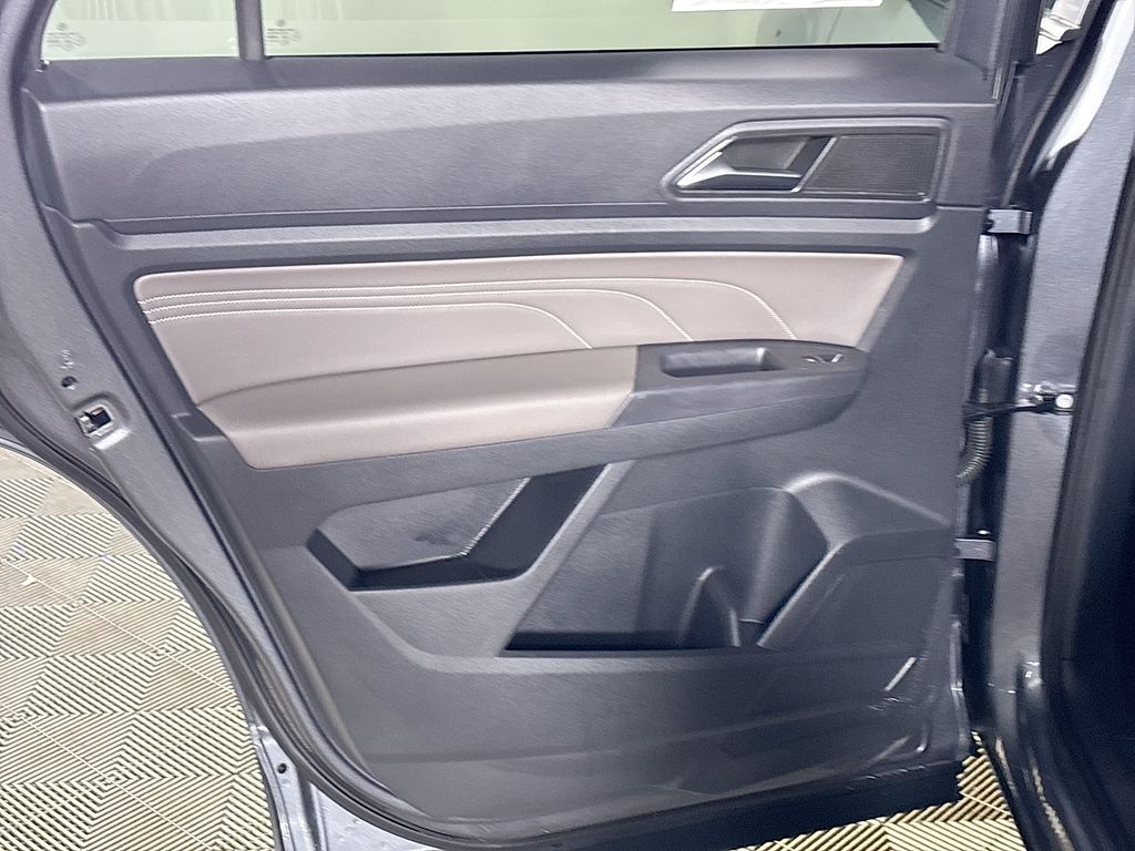 2021 Volkswagen Atlas Cross Sport 3.6L V6 SE w/Technology