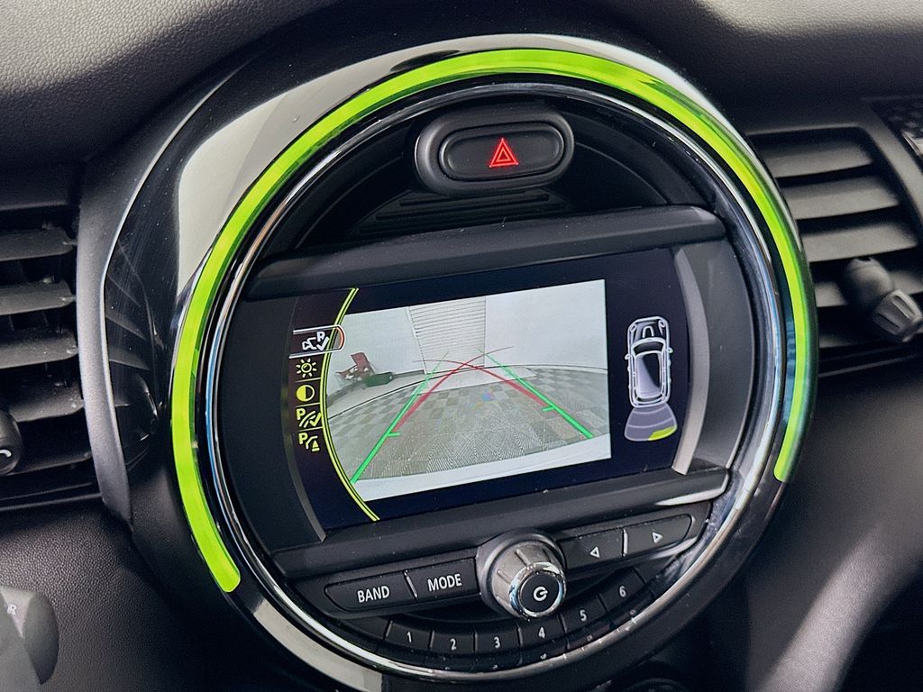Thumbnail: 2018 MINI Cooper - 13