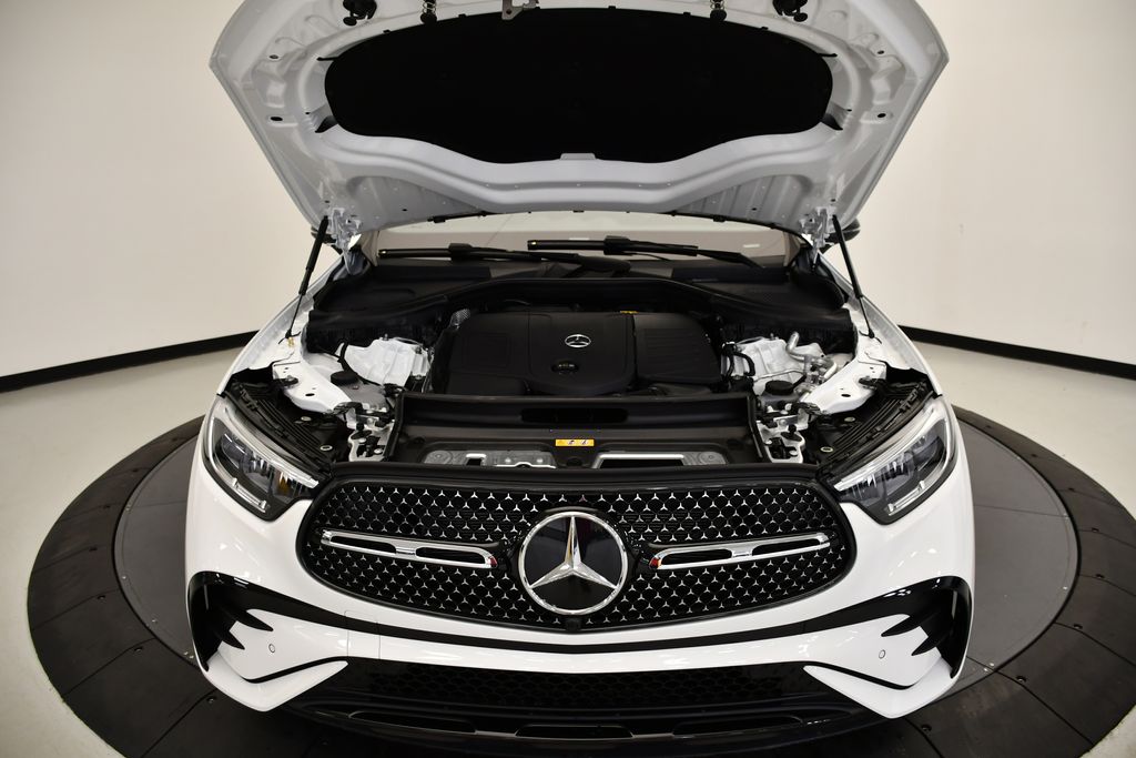 Thumbnail: 2026 Mercedes-Benz GLC - 12