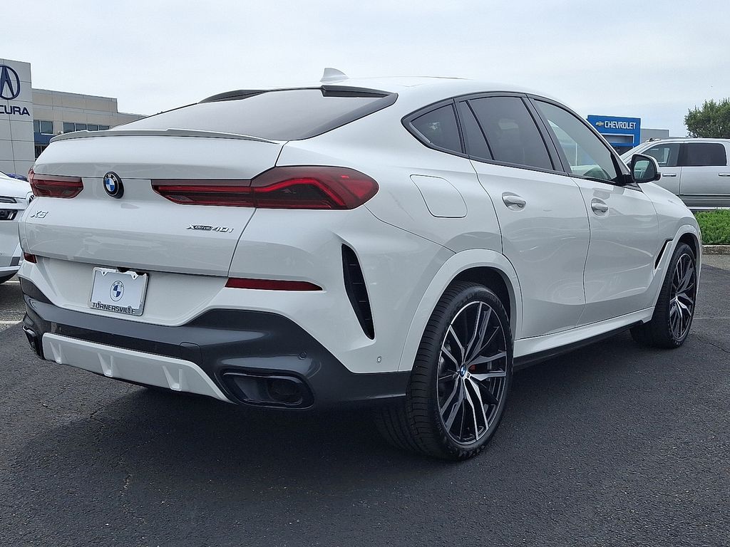 2021 BMW X6 xDrive40i 6