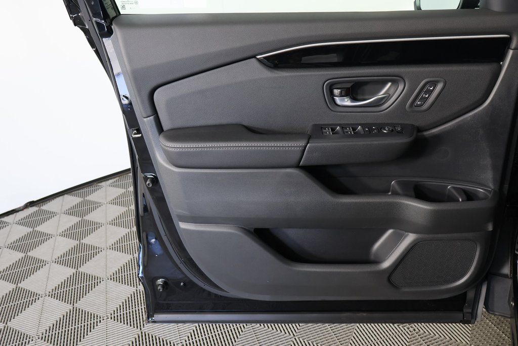 Thumbnail: 2026 Honda Pilot - 8