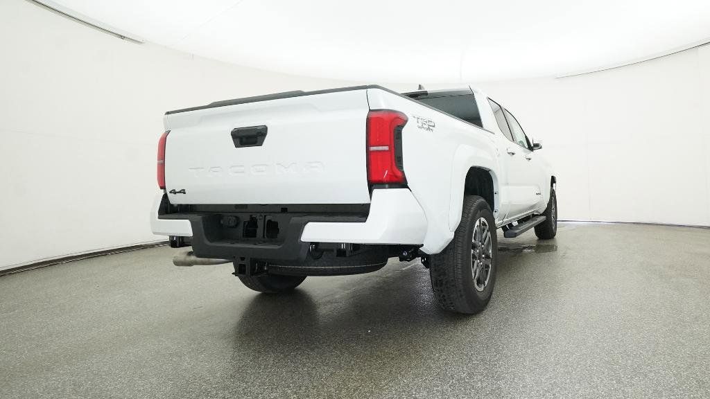 Thumbnail: 2025 Toyota Tacoma - 32