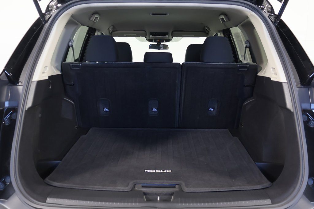 Thumbnail: 2022 Nissan Rogue - 14