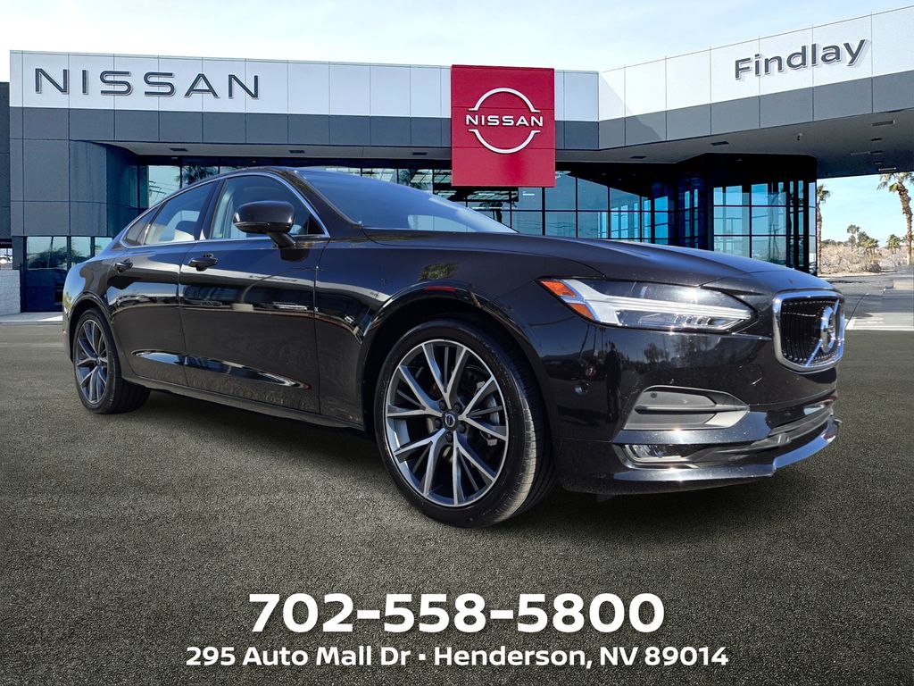 Onyx Black Metallic 2017 Volvo S90 T5 Momentum Sedan Front-Wheel Drive Automatic