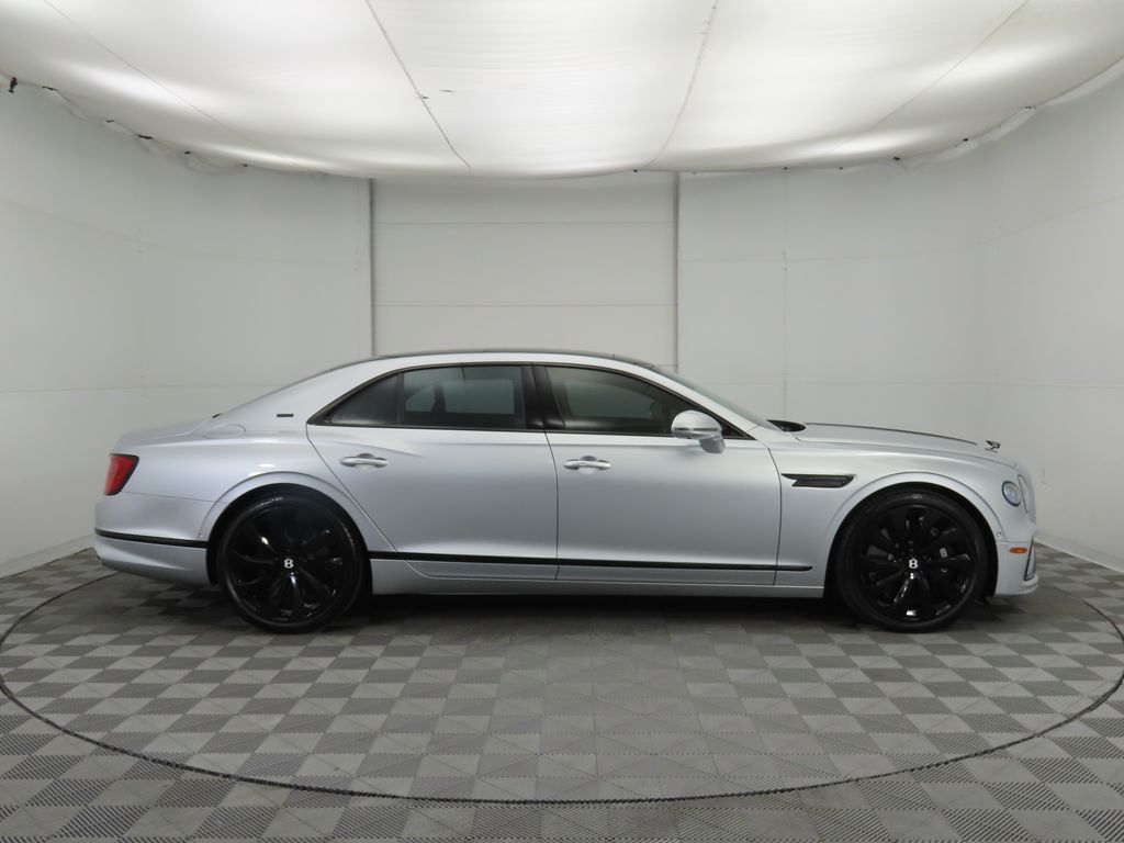 Thumbnail: 2025 Bentley Flying Spur - 4