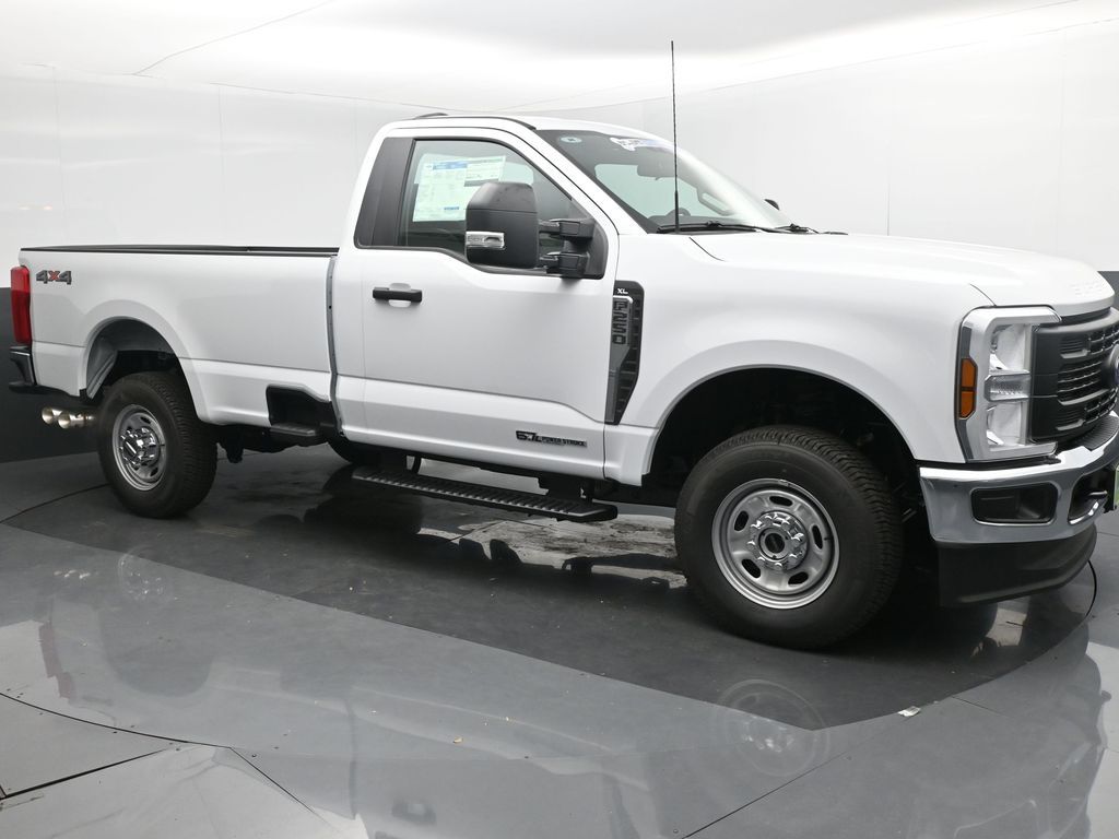 2025 Ford F-250 Super Duty XLT