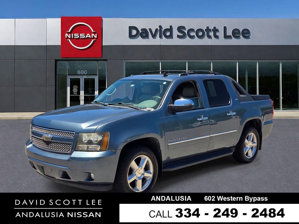 Blue Granite Metallic 2011 Chevrolet Avalanche LTZ 4WD Pickup Truck Four-Wheel Drive 6-Speed Automatic