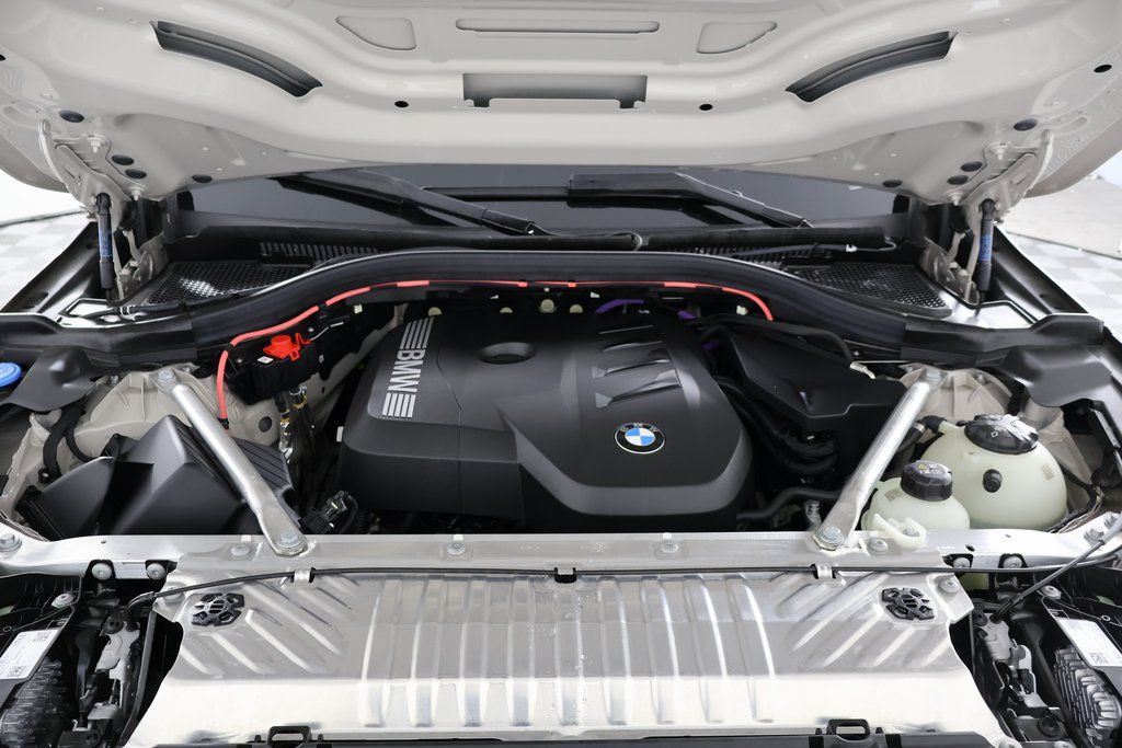 Thumbnail: 2025 BMW X3 - 15