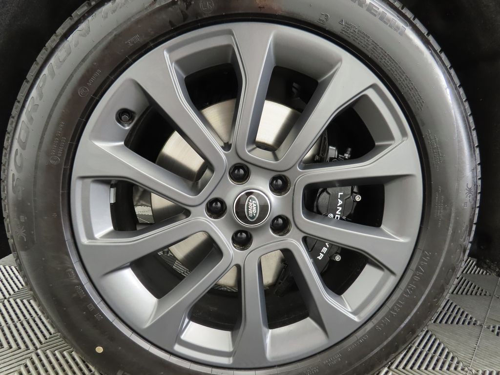 2025 Land Rover Range Rover Sport Dynamic 30