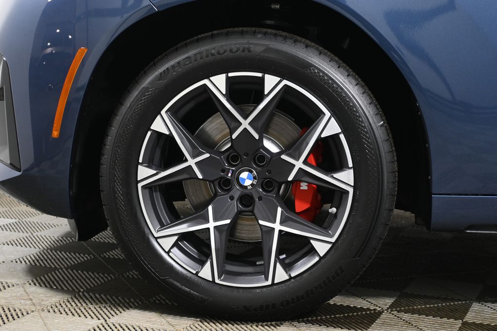 Thumbnail: 2026 BMW X3 - 12