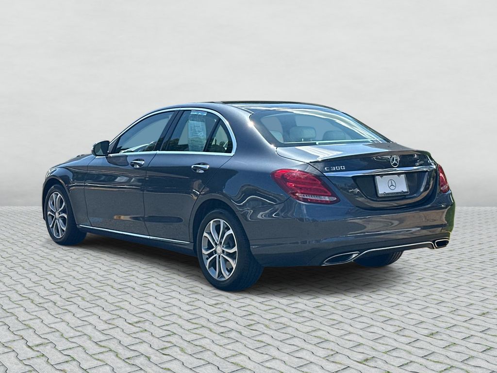 Thumbnail: 2016 Mercedes-Benz C-Class - 7