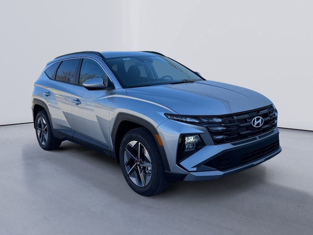 Shimmering Silver 2026 Hyundai Tucson SEL AWD SUV / Crossover All-Wheel Drive 8-Speed Automatic