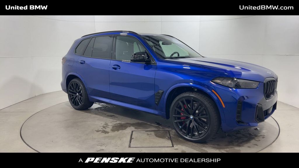 2025 BMW X5 M60i 2