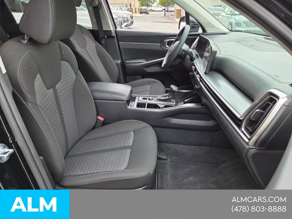 Used 2025 Black Kia LX image 13