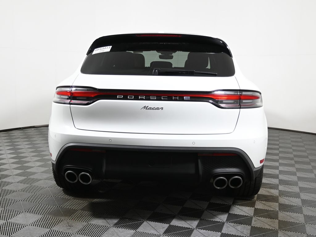 Thumbnail: 2025 Porsche Macan - 8