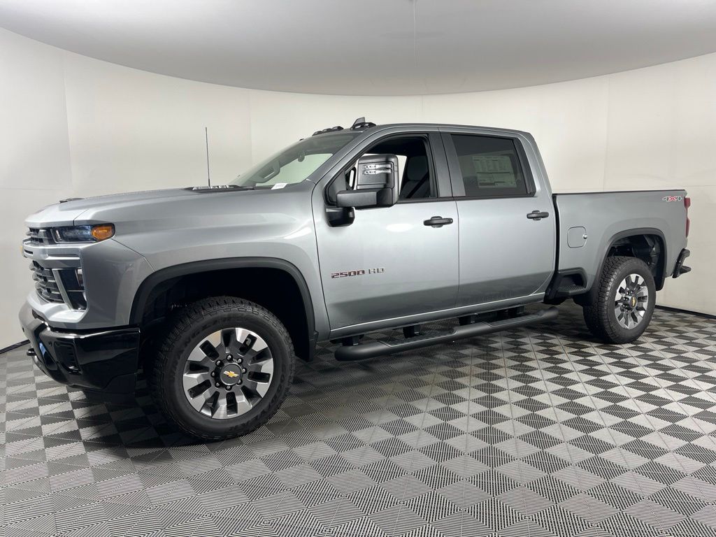 Thumbnail: 2026 Chevrolet Silverado 2500 - 2