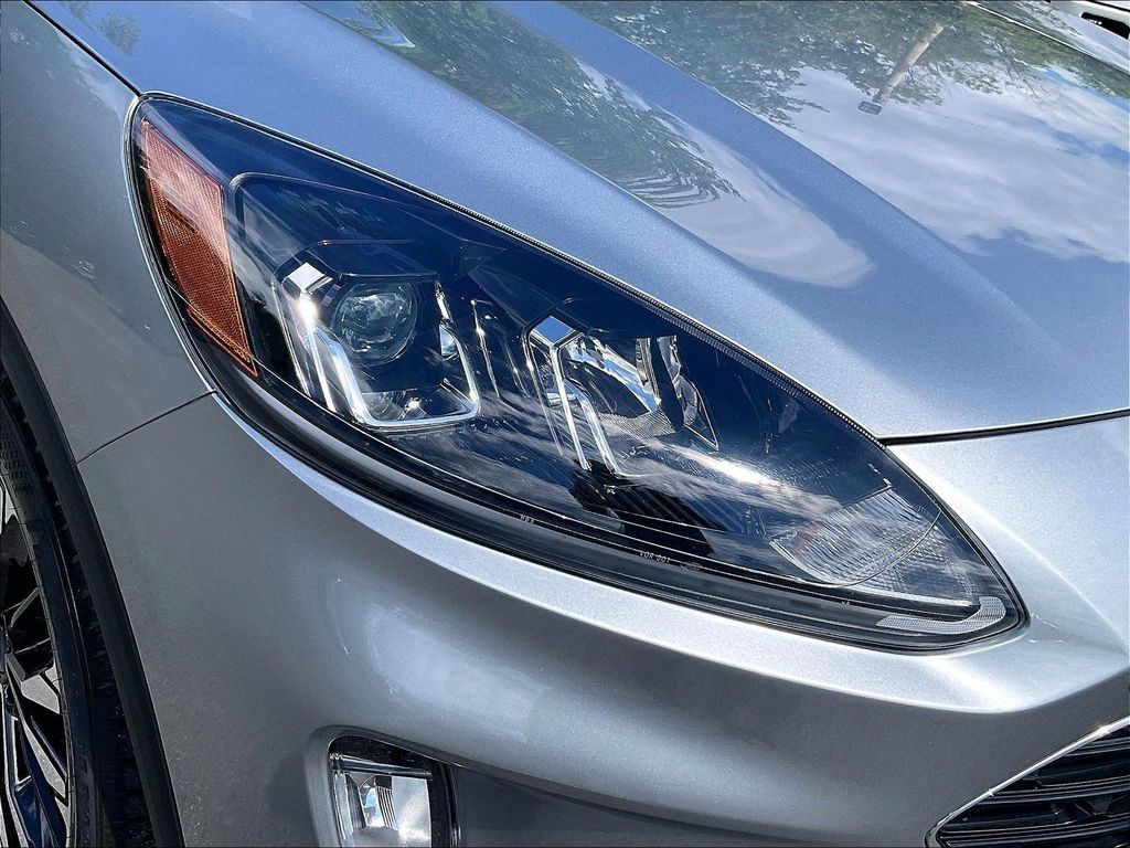 2022 Ford Escape — photo 31