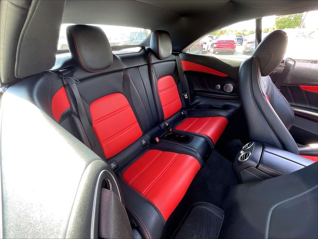 2018 Mercedes-Benz C-Class — photo 15