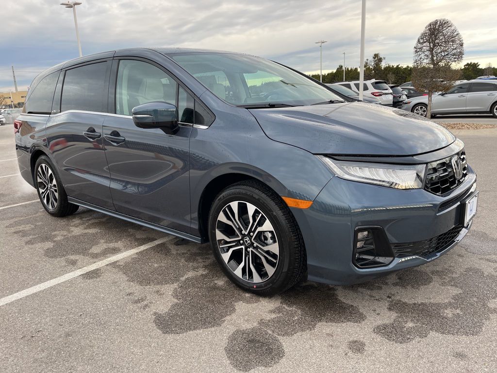 Thumbnail: 2026 Honda Odyssey - 2