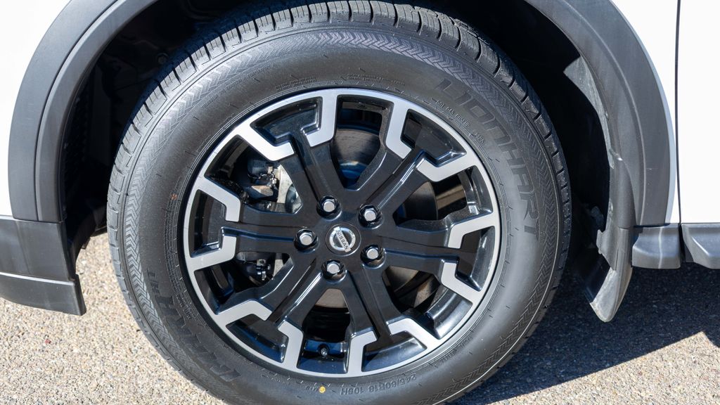 Used 2019 Nissan Pathfinder SL 4D Sport Utility