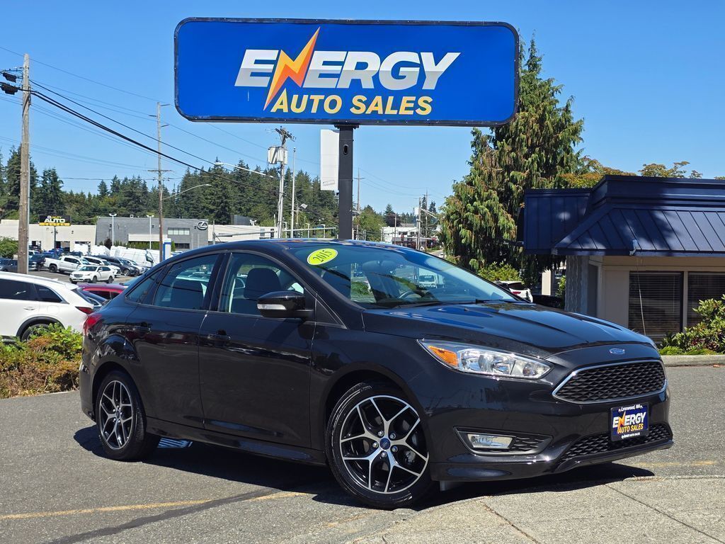 Tuxedo Black 2015 Ford Focus Sedan Front-Wheel Drive 6-Speed Automatic