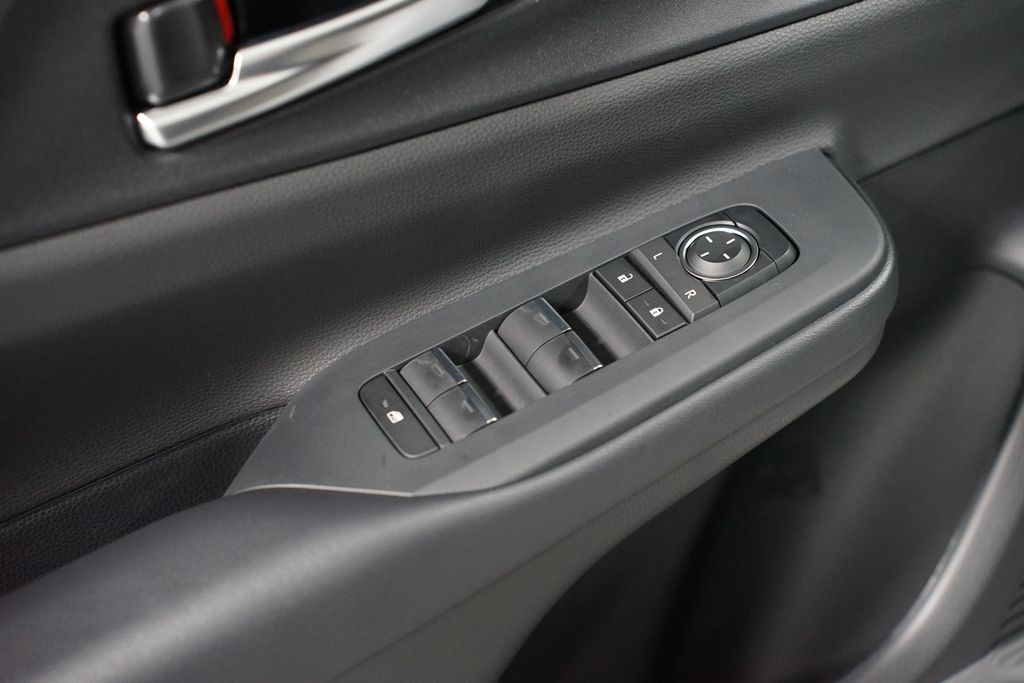 Thumbnail: 2026 Toyota Prius - 32