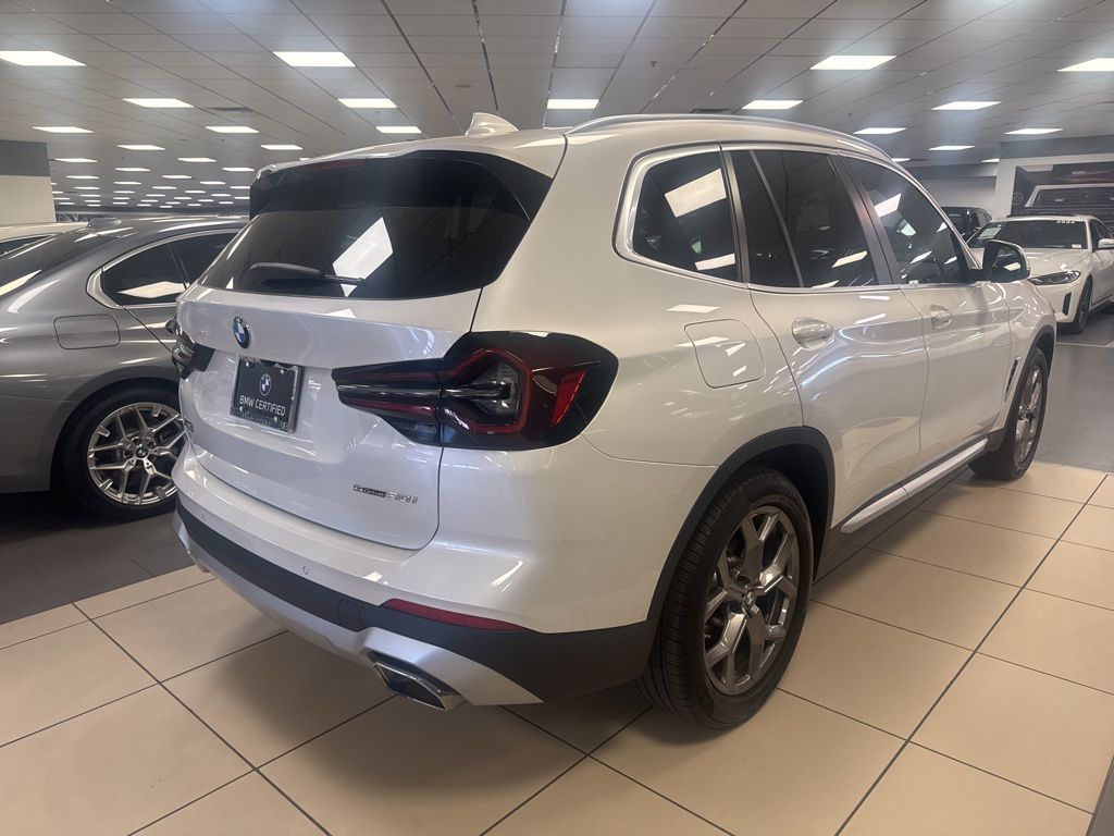 Thumbnail: 2022 BMW X3 - 3