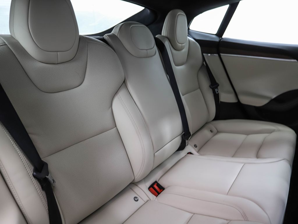 Thumbnail: 2021 Tesla Model S - 25