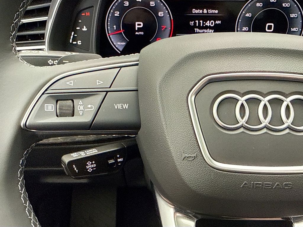 Thumbnail: 2026 Audi Q7 - 11