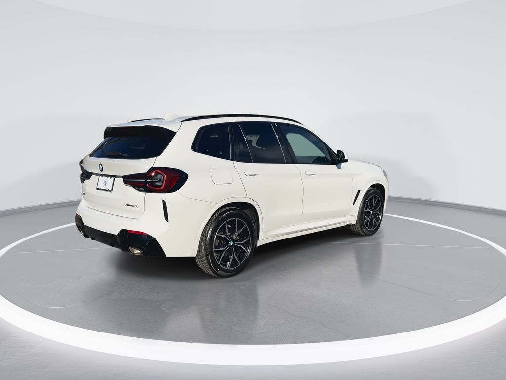 Thumbnail: 2023 BMW X3 - 8