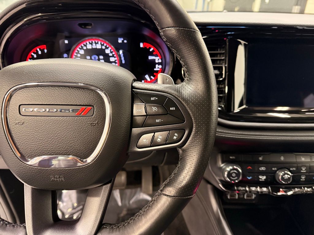 Thumbnail: 2022 Dodge Durango - 14