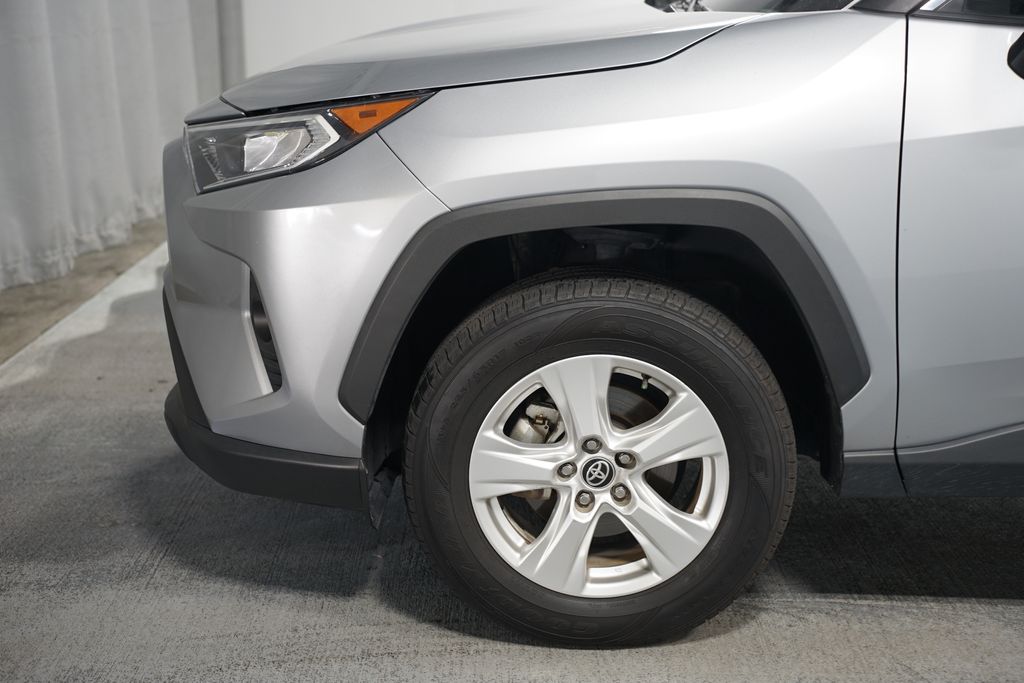 Thumbnail: 2021 Toyota RAV4 - 5