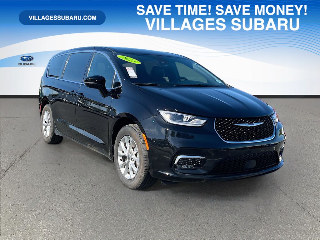 Diamond Black 2025 Chrysler Pacifica Minivan All-Wheel Drive 9-Speed Automatic