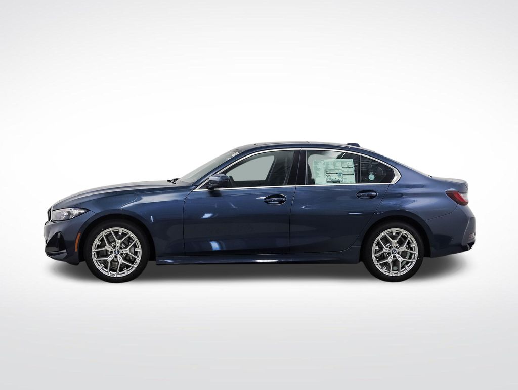 Thumbnail: 2026 BMW 3 Series - 2