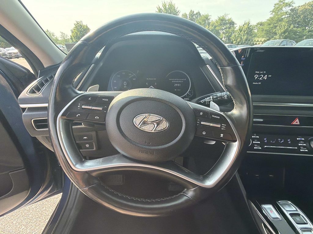 Certified Used 2022 Blue Hyundai Limited image 8