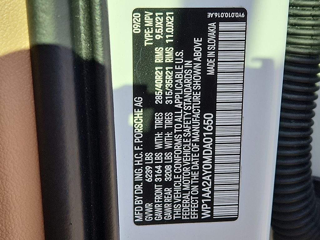 Thumbnail: 2021 Porsche Cayenne - 27