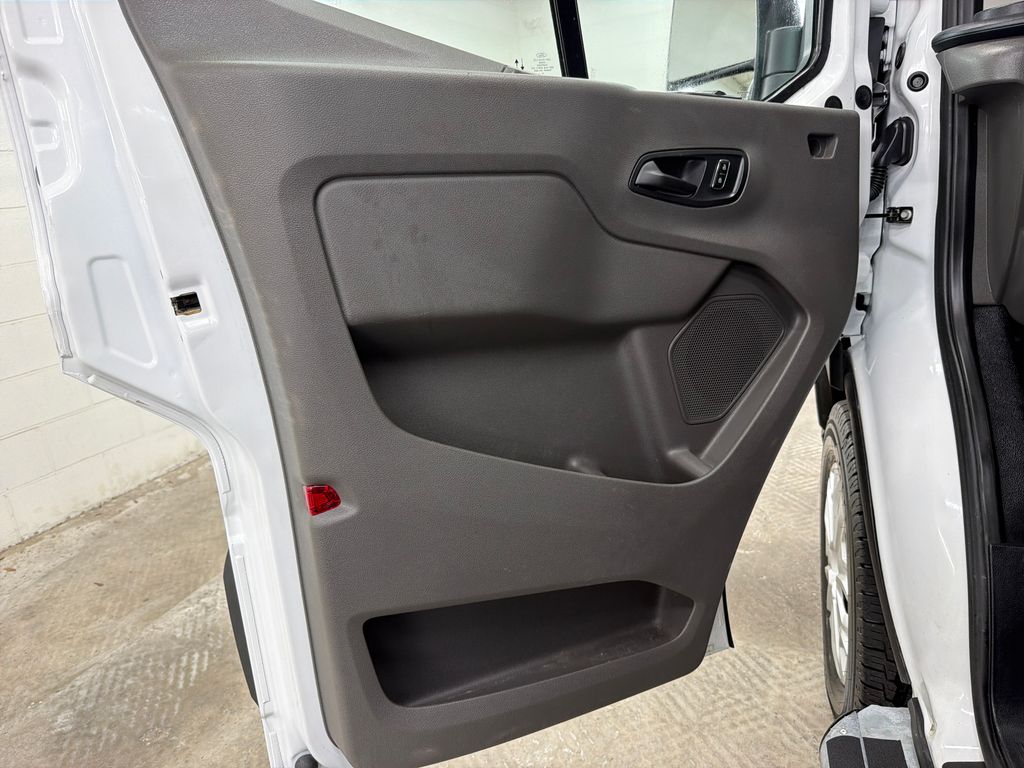 Certified Used 2025 White Ford Base image 16
