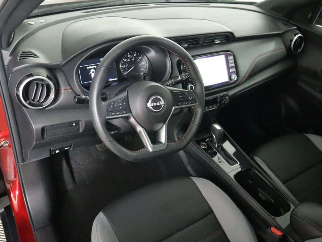 Thumbnail: 2023 Nissan Kicks - 9
