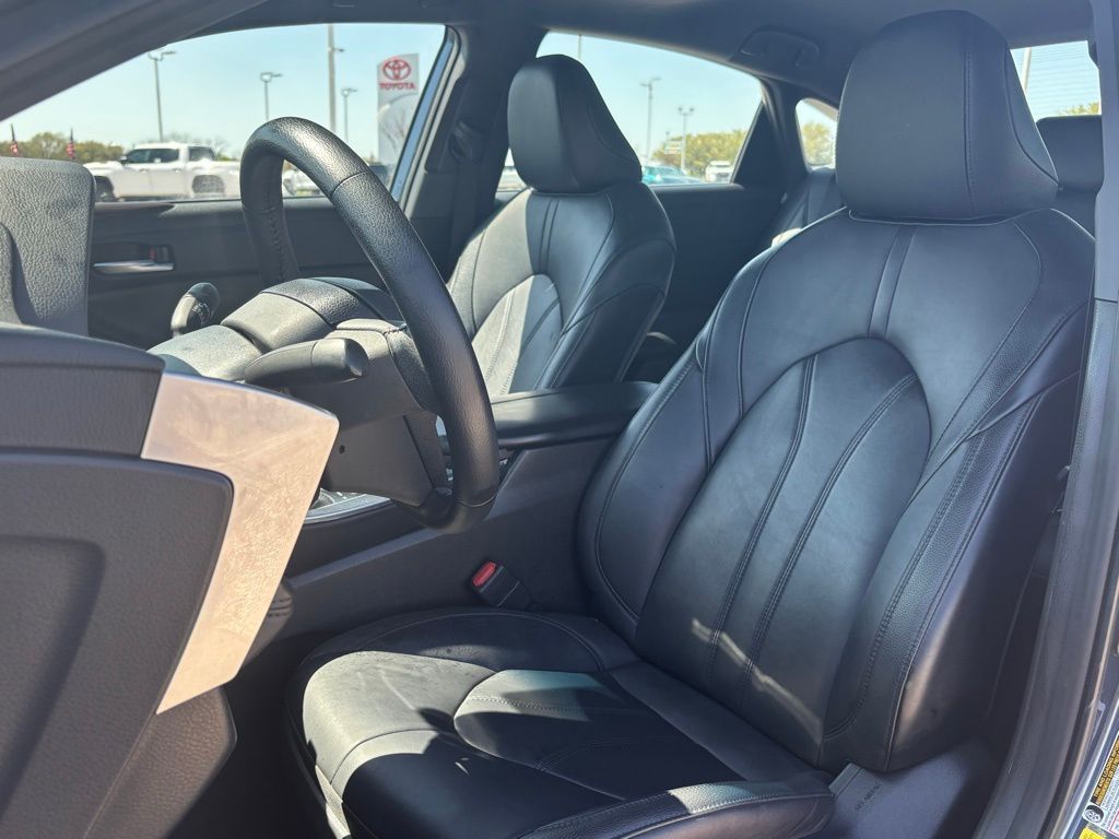 2021 Toyota Avalon XLE photo