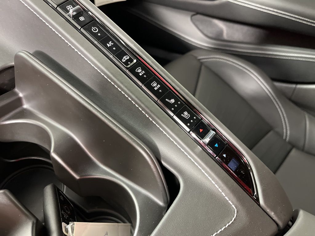 Thumbnail: 2025 Chevrolet Corvette - 32